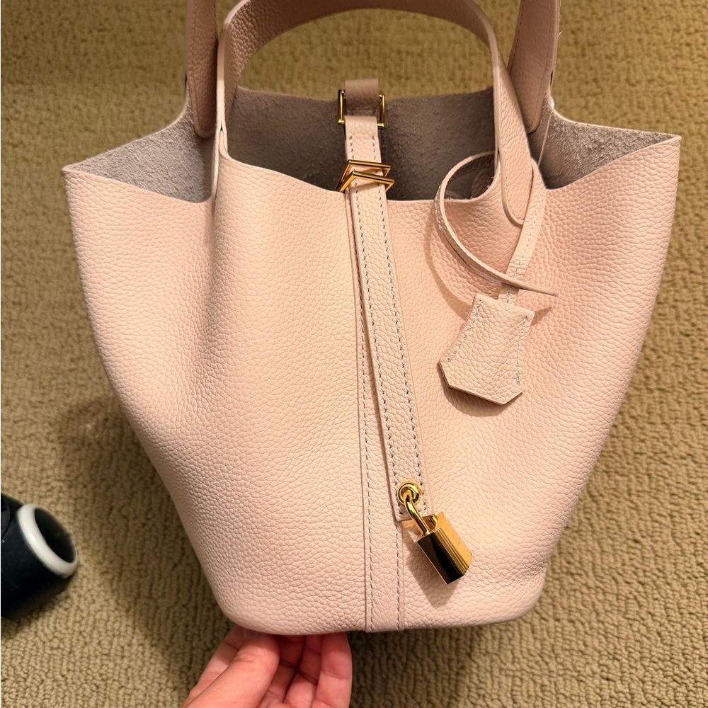 Similar to picotin peach pink new without tag